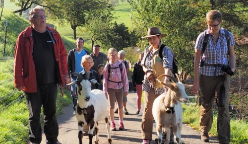 Wandertag auf dem Brotweg in Yach Wandertag auf dem Brotweg in Yach