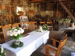 Blick in die Räumlichkeiten der Hammerschmiede für die Trauung Blick in die Räumlichkeiten der Hammerschmiede für die Trauung