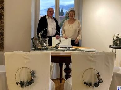 Standesbeamte Helmut Burger und Stefanie Wernet Standesbeamte Helmut Burger und Stefanie Wernet